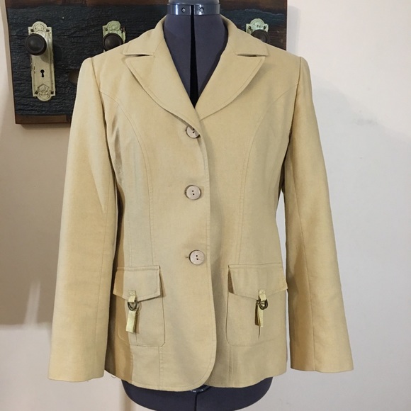 Studio Petites Vintage Camel Coloured Linen Blazer - Picture 2 of 13